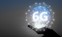 操盘必读丨国际油价大幅收涨；iPhone Air开售遇冷